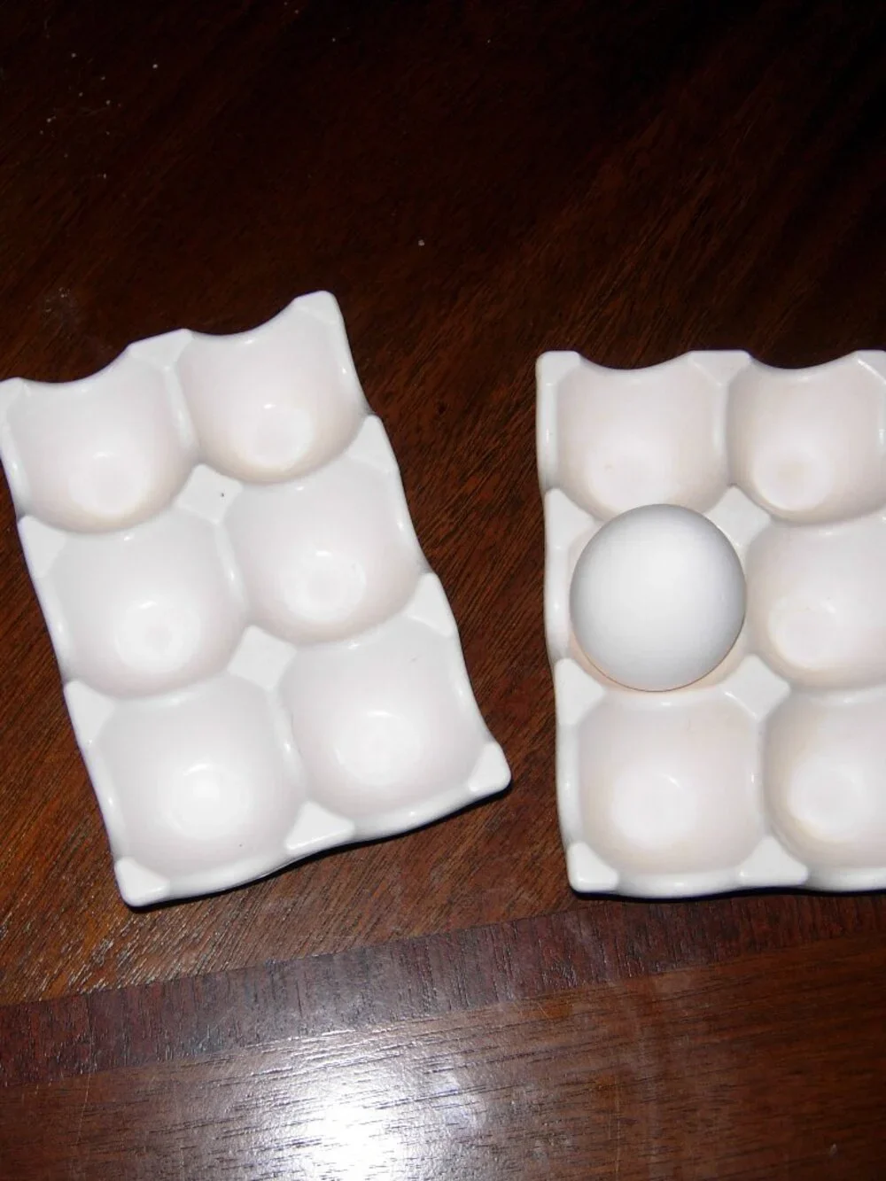 2 Egg Holders - Dozen